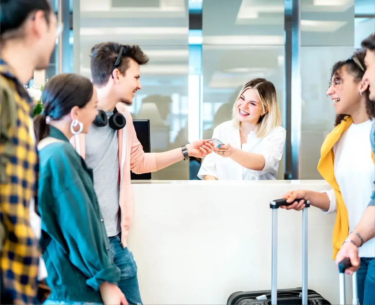 Hostel Front Desk Tips to improve your reception servi... Mews Blog